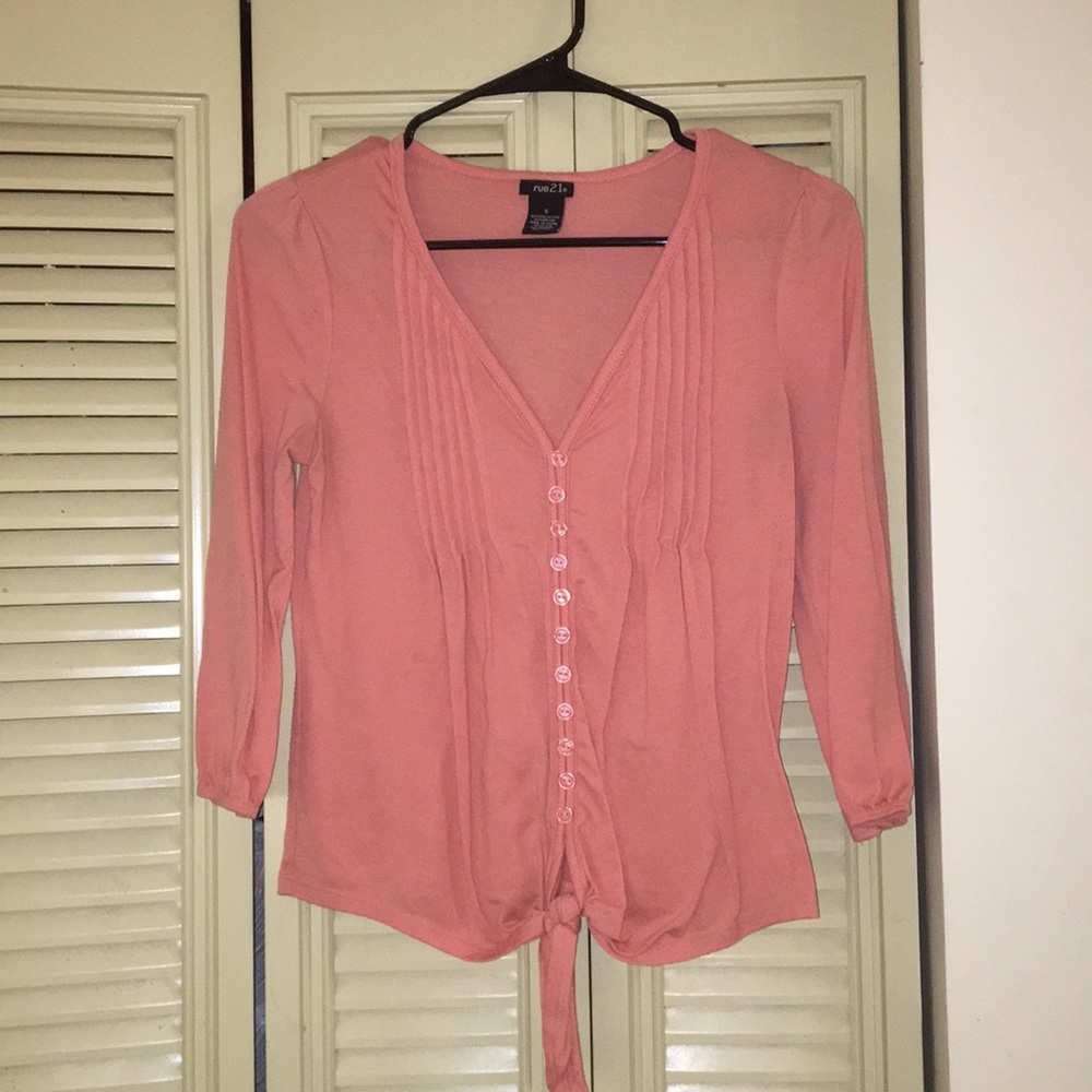 Rue 21 quarter sleeve shirt